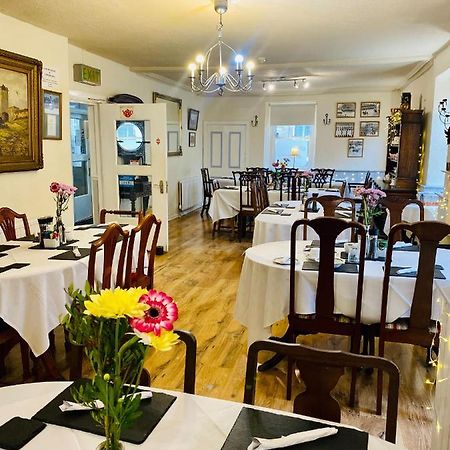 Newcastle Arms Hotel Coldstream Dış mekan fotoğraf