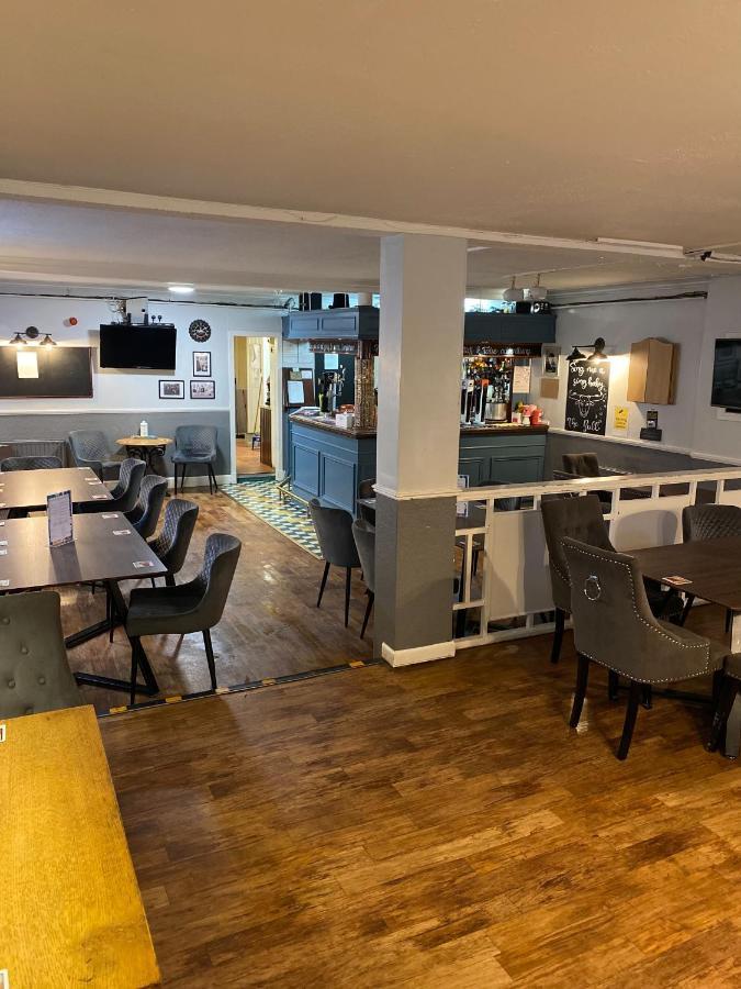 Newcastle Arms Hotel Coldstream Dış mekan fotoğraf